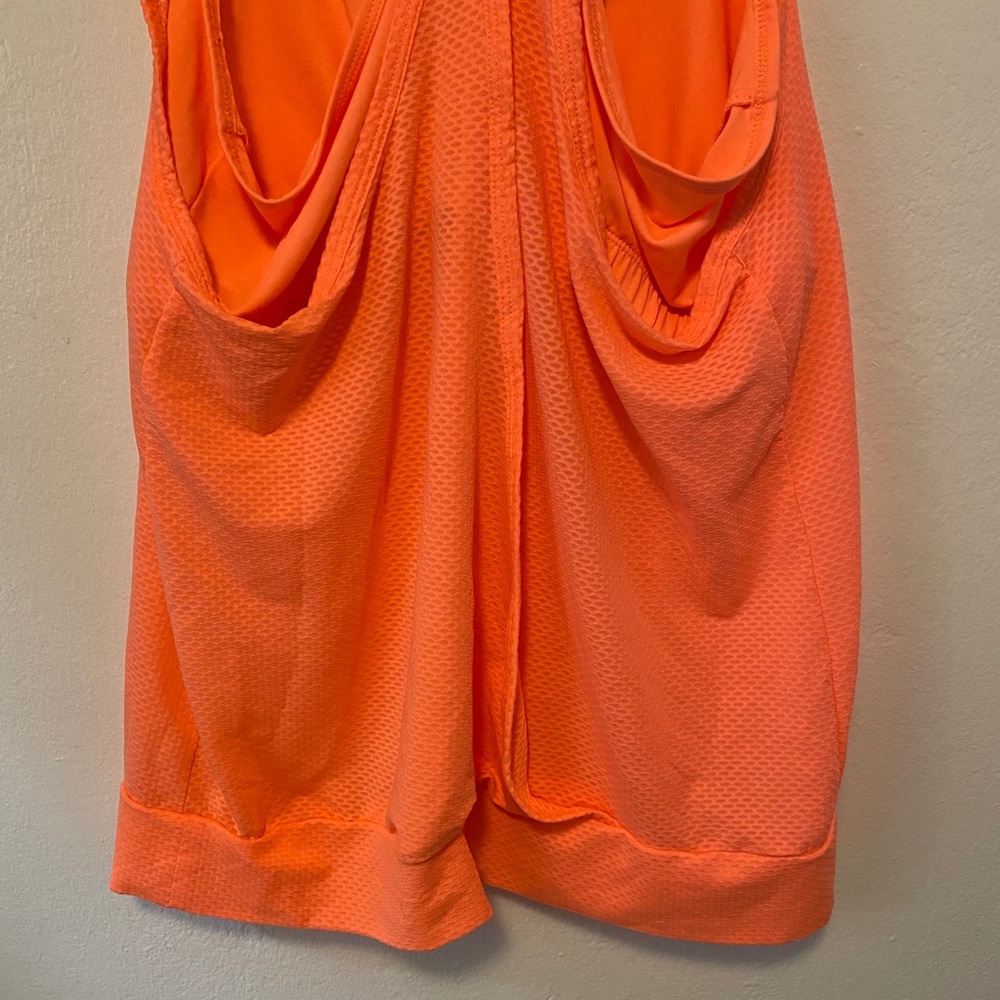 Joe Fresh Razorback Active Tank w/ Built-In Bra - Picture 6 of 7